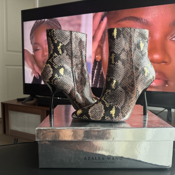 Azalea Wang Brown and Yellow Snake Print Booties - Picture 2 of 4